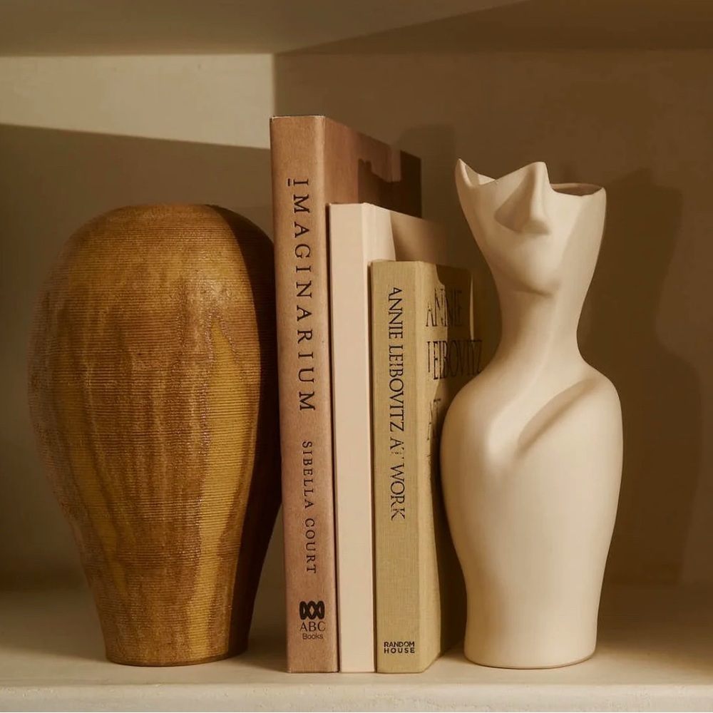NWT House of Leon Face Vase